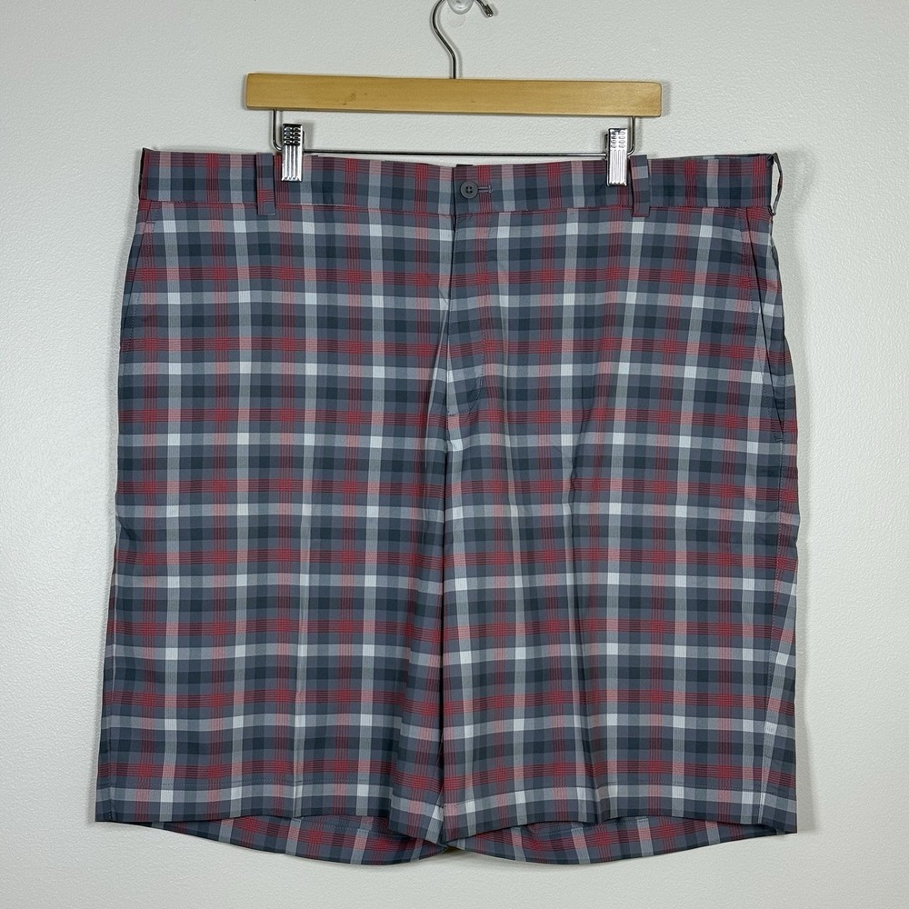 Nike Men Golf Shorts 42 Grey Red Plaid Dri-FIT Performance Flat Front 452712-082